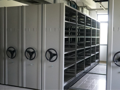 柳州市住房公積金管理中心采購永亨導軌密集架